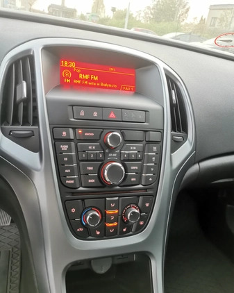 Opel Astra cena 33897 przebieg: 116000, rok produkcji 2013 z Krajenka małe 529